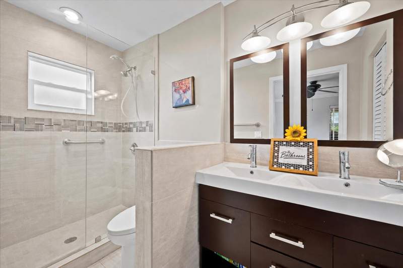 2 bedroom Villa at 206 Lake Susan Lane, Golden Lakes Village Condo M, West Palm Beach — photo 3