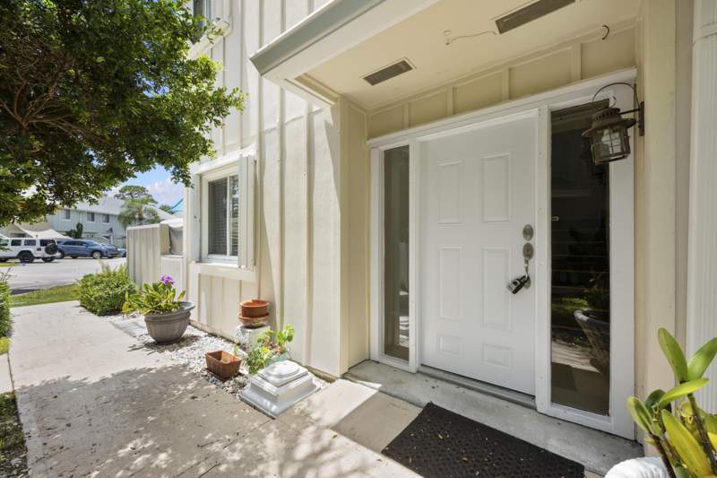 2 bedroom Townhouse at 6151 Riverwalk Lane #Unit 8, River Walk 03, Jupiter — photo 2