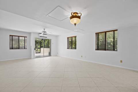 6151 Riverwalk Lane #Unit 8, Jupiter FL - photo 7 of 30