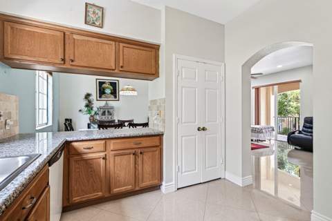 4607 Danson Way, Delray Beach FL - photo 15 of 41