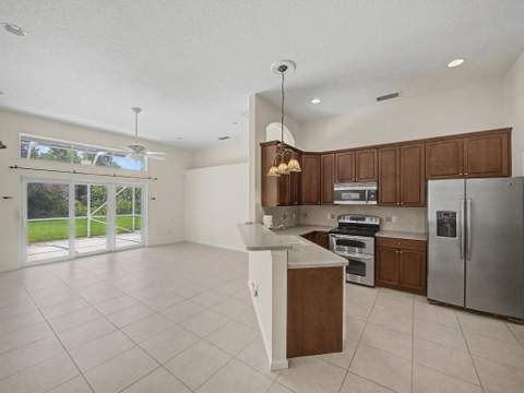 2166 SW Mainsail Terrace, Stuart FL - photo 16 of 36