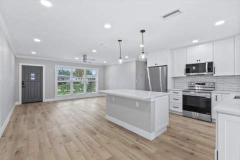 2775 NE 5th Avenue, Boca Raton FL - photo 6 of 35