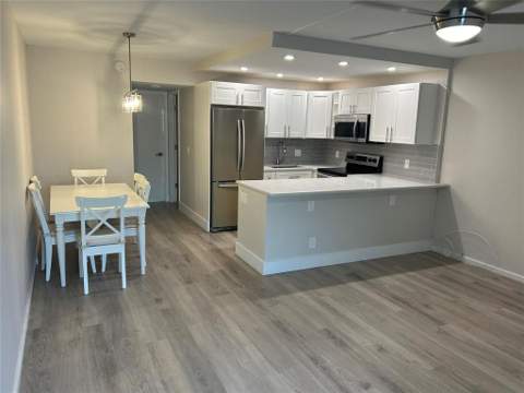423 Markham T #423, Deerfield Beach FL - photo 9 of 13
