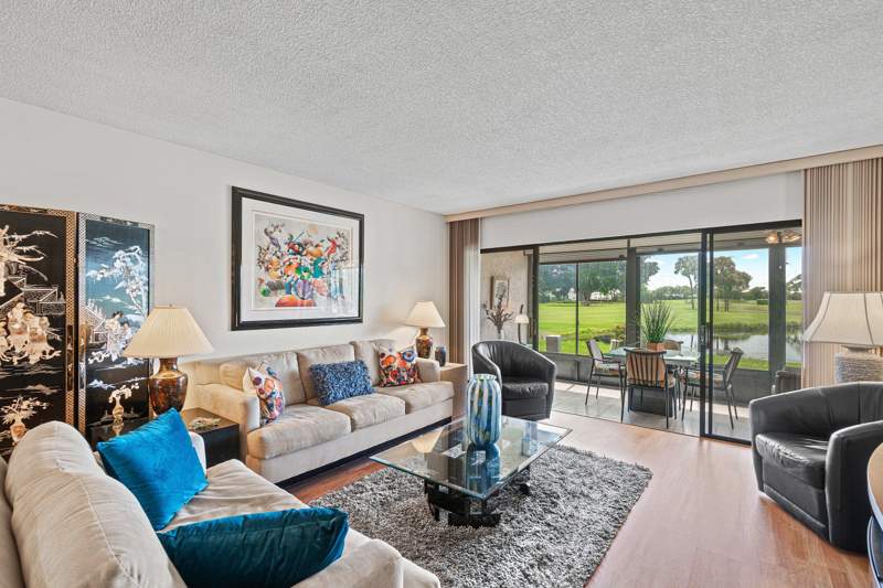 2 bedroom Condominium at 5152 Golfview Court, Boca Delray I-Iii Condo S Filed In Or3857P483,4, Delray Beach — photo 5