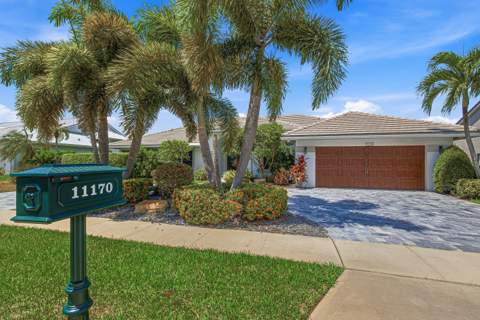 11170 Boca Woods Lane, Boca Raton FL - photo 13 of 44