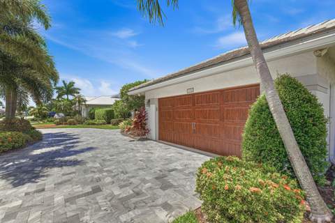 11170 Boca Woods Lane, Boca Raton FL - photo 16 of 44