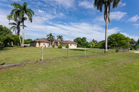 173 S Greenstar Avenue, Pahokee FL - photo 20 of 76