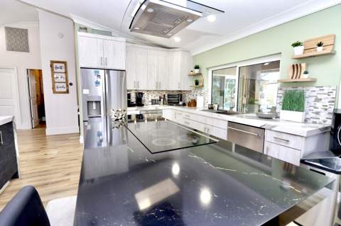 7801 NW 85th Avenue, Tamarac FL - photo 8 of 77