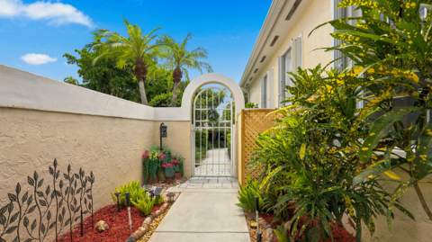 1109 Lytham Court, West Palm Beach FL - photo 9 of 31