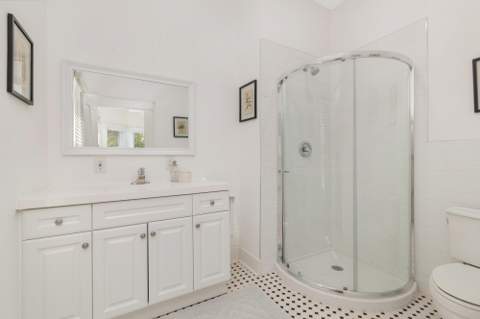 1211 Florida Avenue, West Palm Beach FL - photo 8 of 23