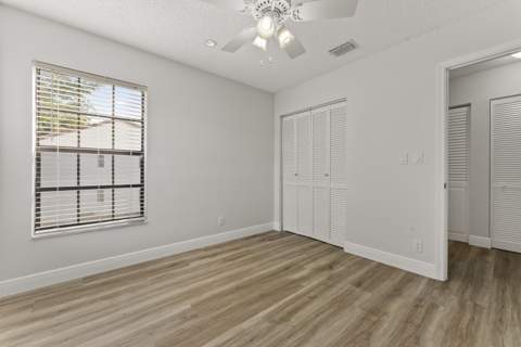 2900 Olivewood Terrace #201, Boca Raton FL - photo 12 of 22
