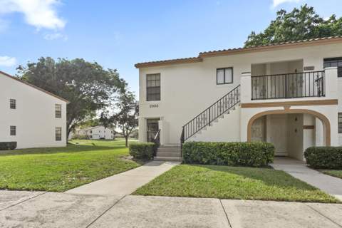 2900 Olivewood Terrace #201, Boca Raton FL - photo 18 of 22