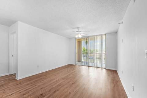 167 Yacht Club Way #205, Hypoluxo FL - photo 8 of 47