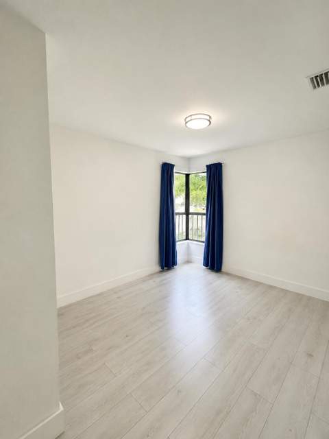 2540 N Carambola Circle #1831, Coconut Creek FL - photo 13 of 18