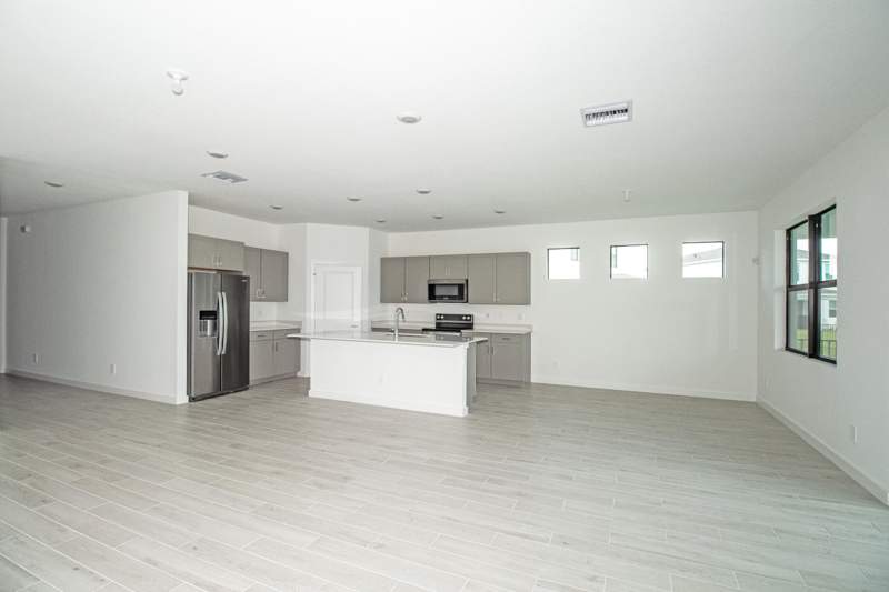 4 bedroom Single Family Residence at 5929 SE Sky Blue Circle, Willow Pointe, Stuart — photo 5