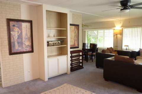 8933 Cypress Street, Boynton Beach FL - photo 6 of 33