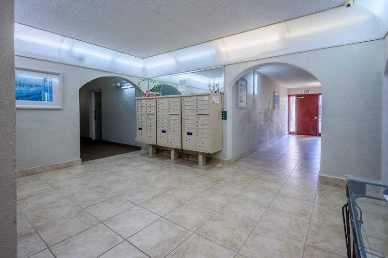 2 bedroom Condominium at 4047 NW 16th Street #307, Majestic Gardens Condominium, Lauderhill — photo 3