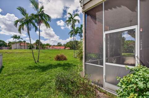 3151 NW 72nd Avenue, Margate FL - photo 14 of 41