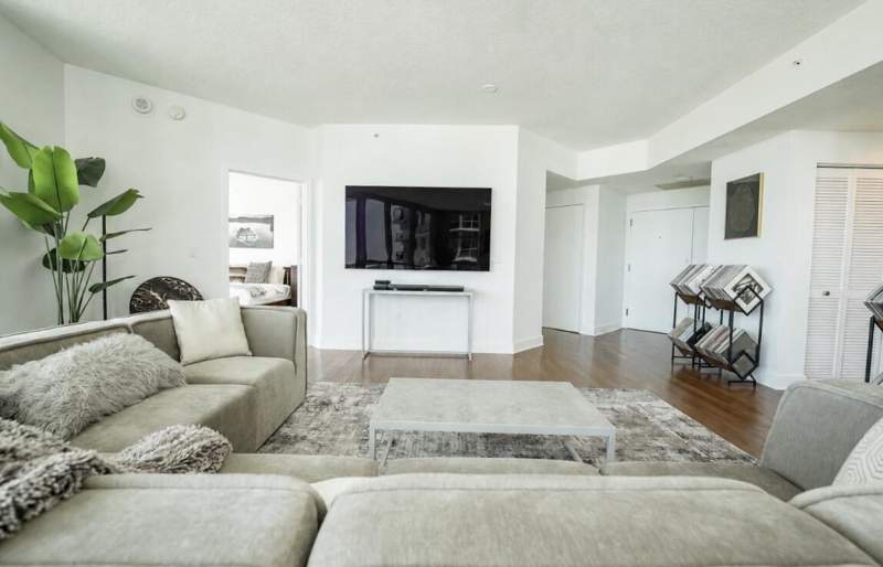 3 bedroom Condominium at 111 SE 8th Avenue #1402, Venezia Las Olas Condo, Fort Lauderdale — photo 4