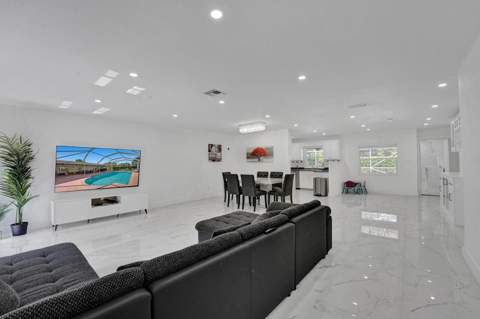 2109 NW 87th Terrace, Coral Springs FL - photo 8 of 49