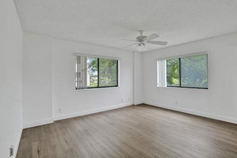 8030 Hampton Boulevard #106, North Lauderdale FL - photo 21 of 35