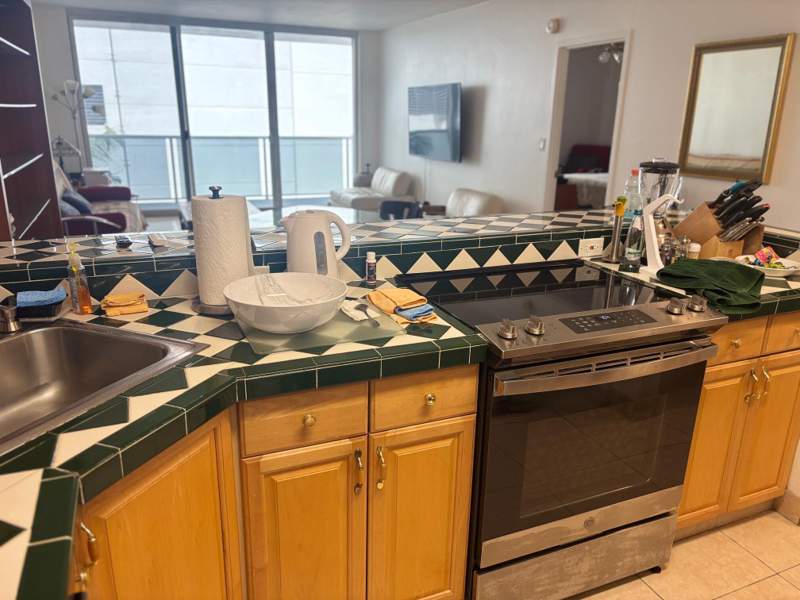 1 bedroom Condominium at 3725 S Ocean Drive #409, Sea Air Towers Condo, Hollywood — photo 5