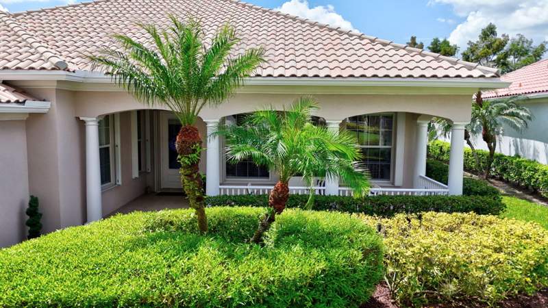 4 bedroom Single Family Residence at 11423 SW Olmstead Drive, The Lakes at Tradition, Port St. Lucie — photo 3