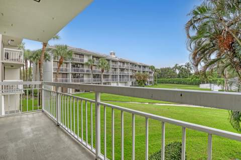 2621 Village Boulevard #203, West Palm Beach FL - photo 14 of 24