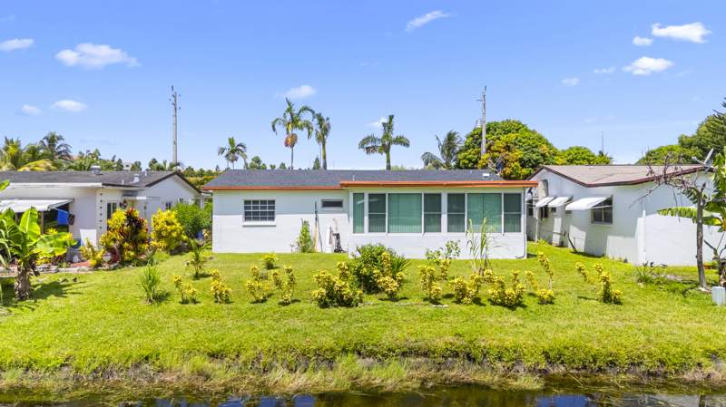 2 bedroom Single Family Residence at 4200 NW 52nd Avenue, Oakland Estates 7th Section, Lauderdale Lakes — photo 3