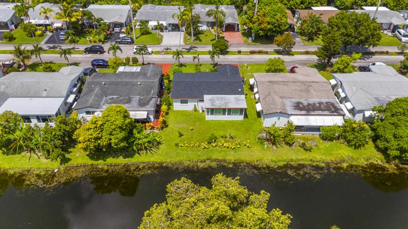 2 bedroom Single Family Residence at 4200 NW 52nd Avenue, Oakland Estates 7th Section, Lauderdale Lakes — photo 5
