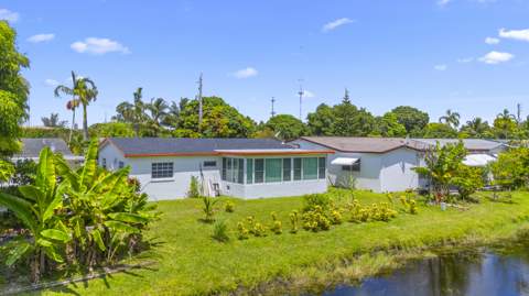 4200 NW 52nd Avenue, Lauderdale Lakes FL - photo 8 of 22
