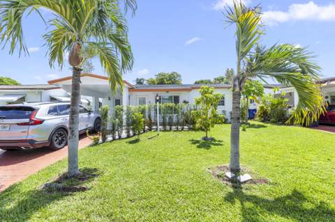 4200 NW 52nd Avenue, Lauderdale Lakes FL - photo 10 of 22