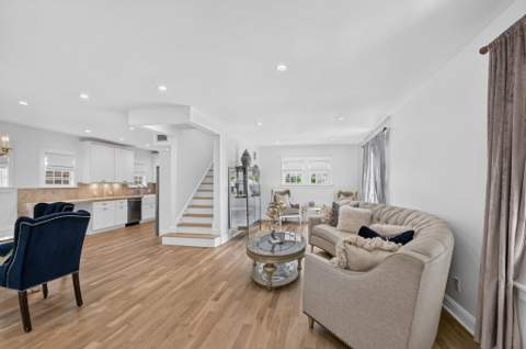 807 Ardmore Road, West Palm Beach FL - photo 7 of 80