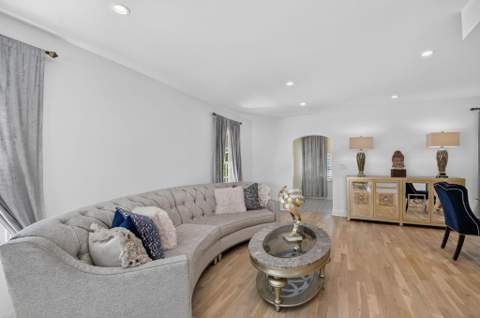 807 Ardmore Road, West Palm Beach FL - photo 10 of 80