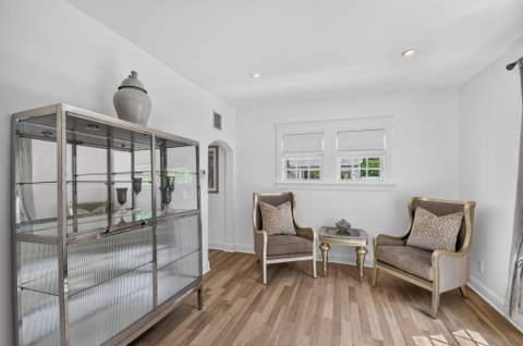 807 Ardmore Road, West Palm Beach FL - photo 12 of 80