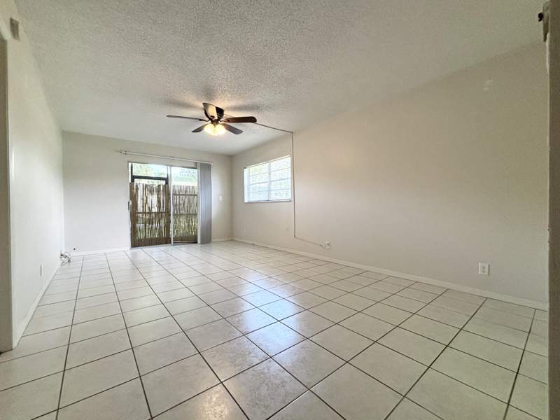 1 bedroom Condominium at 4139 NW 88th Avenue #104, Ramblewood East Condo, Coral Springs — photo 4