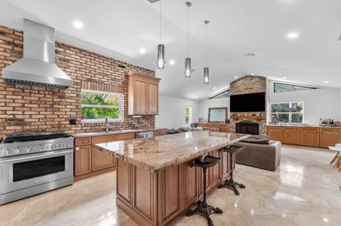 6911 Annapolis Court, Parkland FL - photo 11 of 66