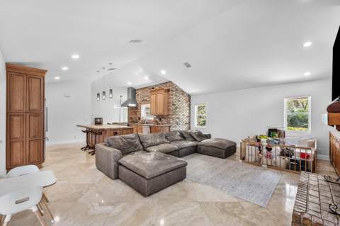 6911 Annapolis Court, Parkland FL - photo 16 of 66