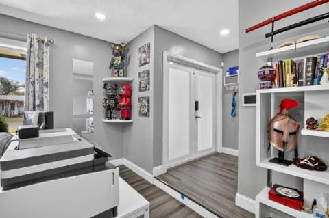 5301 SW 8th Court, Plantation FL - photo 8 of 57