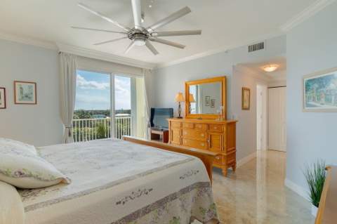806 E Windward Way #524, Lantana FL - photo 9 of 45