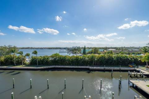 806 E Windward Way #524, Lantana FL - photo 11 of 45