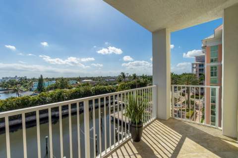806 E Windward Way #524, Lantana FL - photo 12 of 45