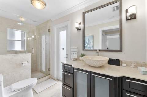 910 Jasmine Drive, Delray Beach FL - photo 19 of 40