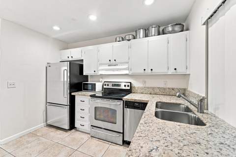 2908 NW 48th Street, Tamarac FL - photo 11 of 39