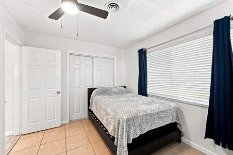 2908 NW 48th Street, Tamarac FL - photo 13 of 39