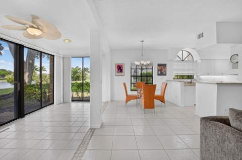 8065 Aberdeen Drive #102, Boynton Beach FL - photo 14 of 77