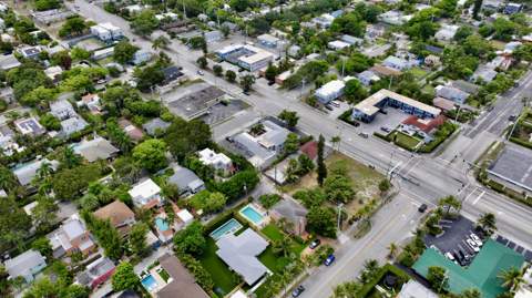3608 Broadway Avenue, West Palm Beach FL - photo 8 of 45