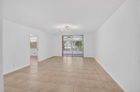 10 Willowbrook Lane #207, Delray Beach FL - photo 24 of 46