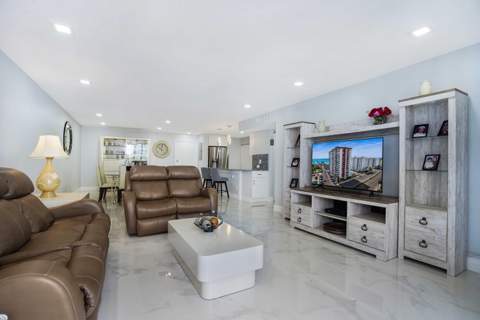 1501 S Ocean Drive #Apt 905, Hollywood FL - photo 13 of 39