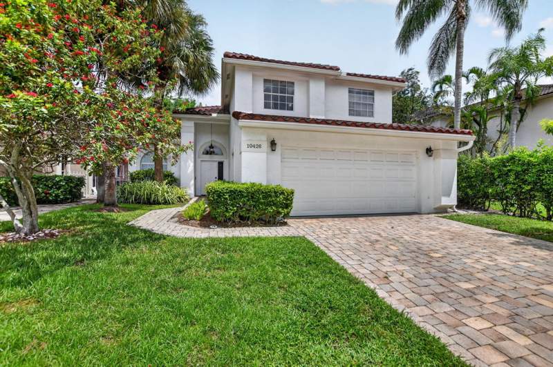4 bedroom Single Family Residence at 10426 Buena Ventura Drive, Tract D Of Mission Bay, Boca Raton — photo 4